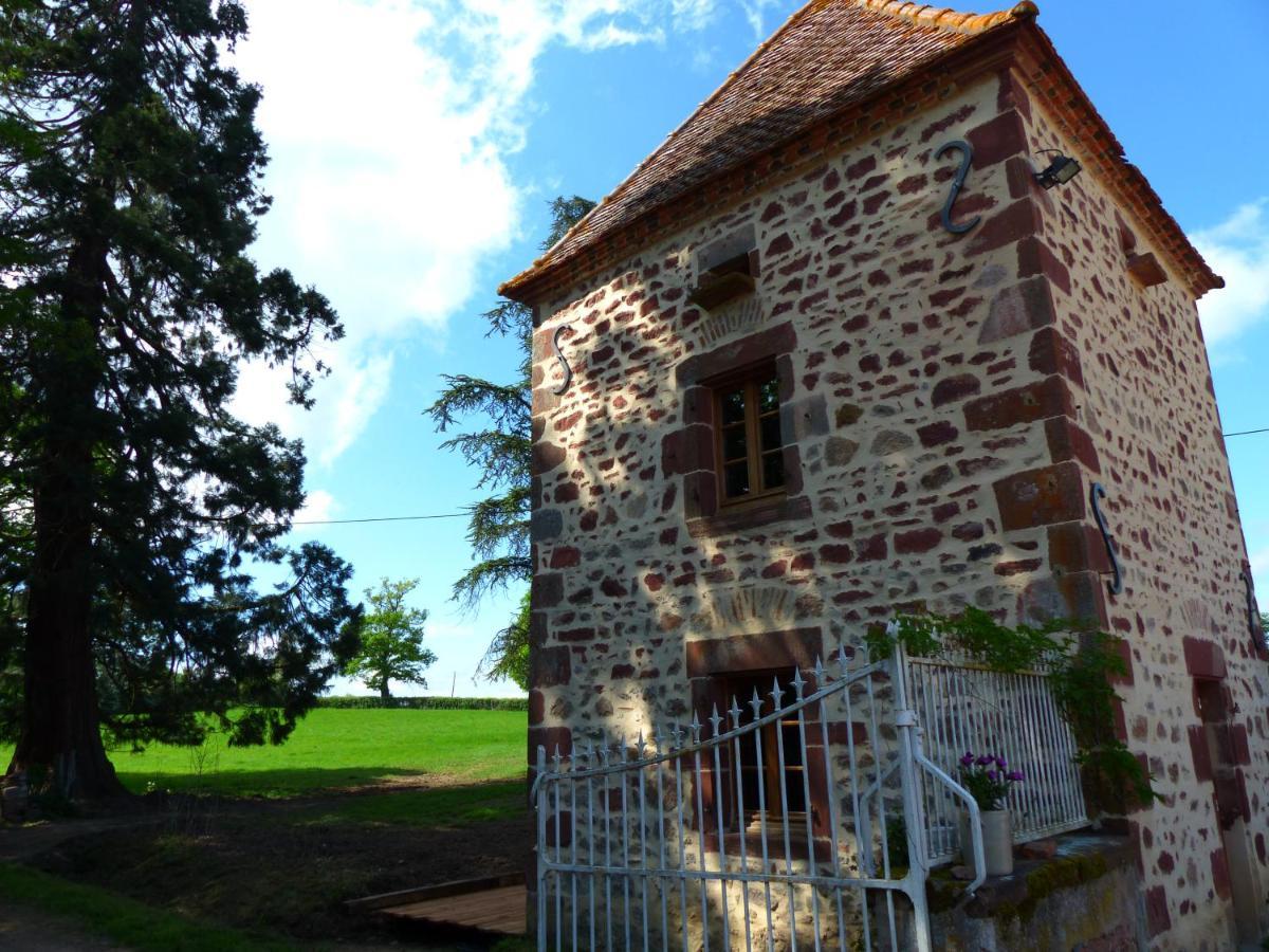 L'Abrejou Panzió Le Donjon Kültér fotó